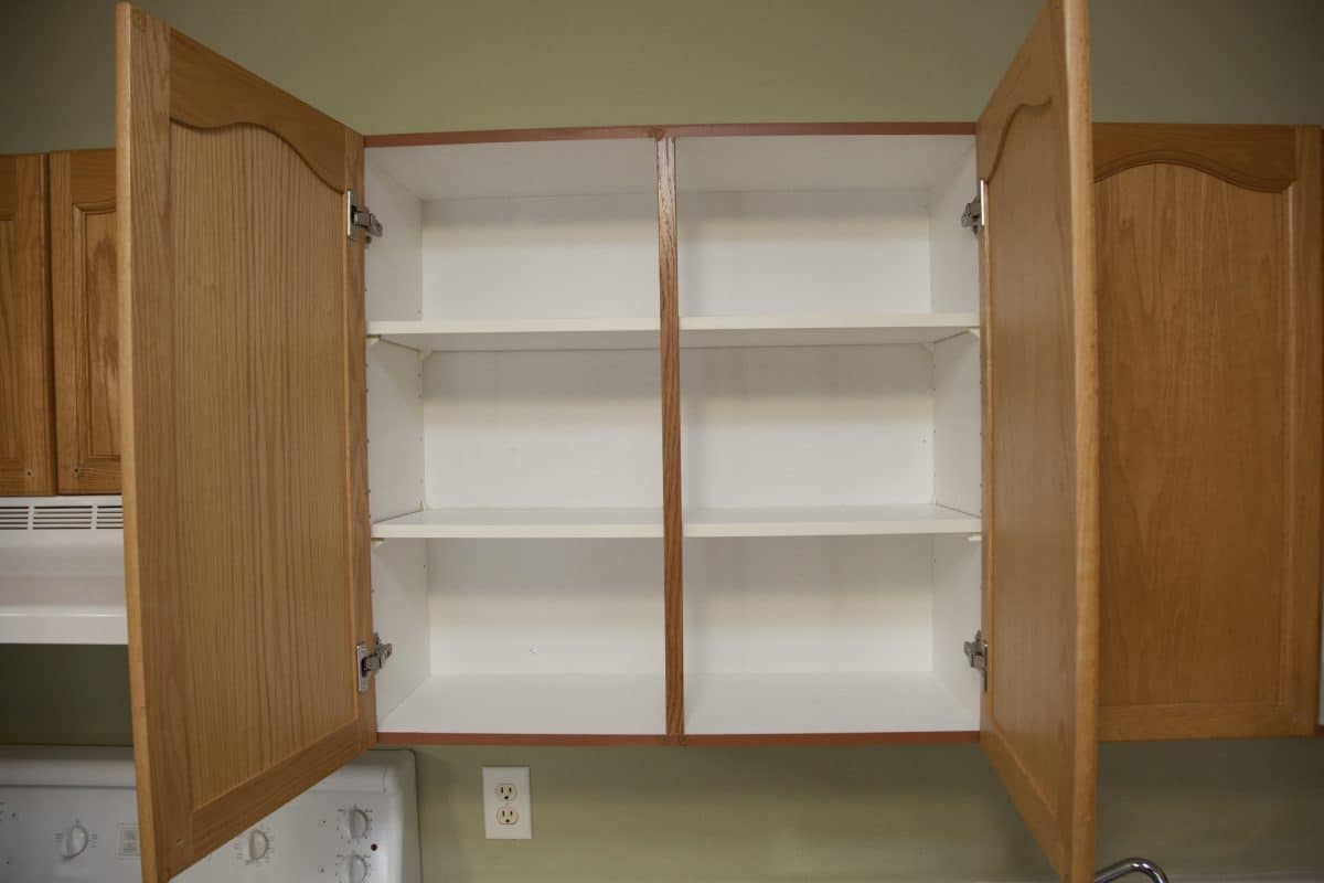 Cabinet Refacing Vs. Cabinet Resurfacing