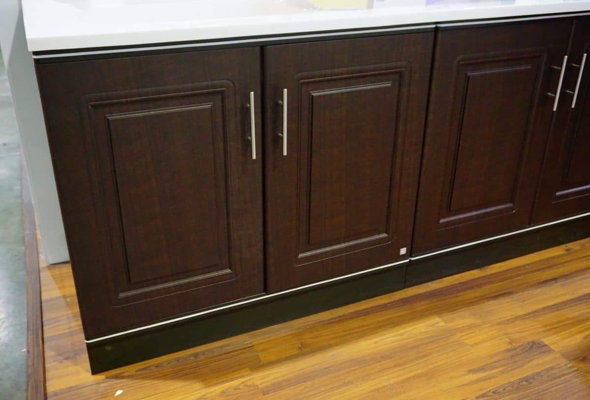 Transform Your Kitchen and the Planet with Eco-Friendly Cabinet Refacing
